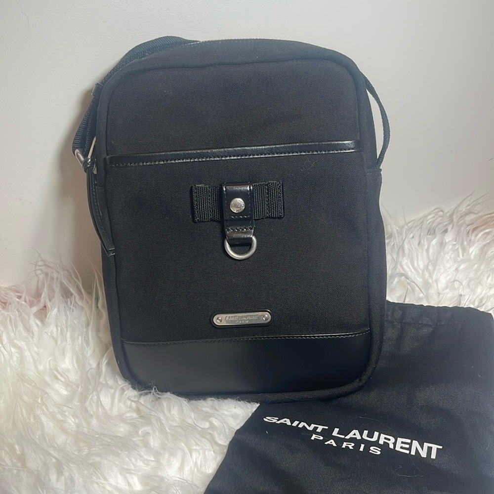🔥LIKE NEW💕YSL Crossbody Unisex bag